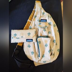 KAVU Women's Pineapple Print Crossbody Sling Bag in Cream